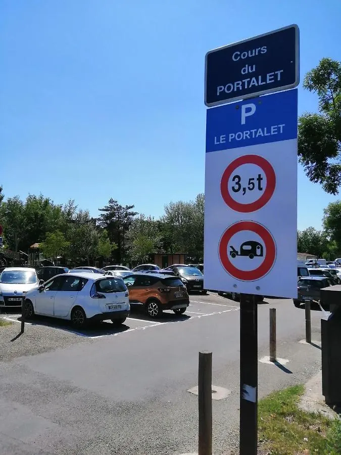 Le Petit Studio - 15 M2 - Centre Ville - Sorgue A 50 M L'Isle-sur-la-Sorgue Apartment